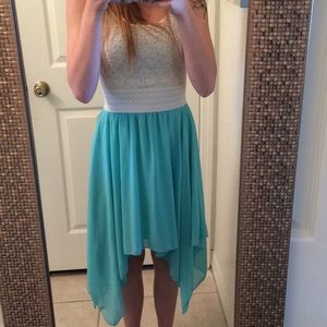 Cute Summer Dress from Rue 21. Size Small.